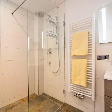 Noessig Apartman Auffach